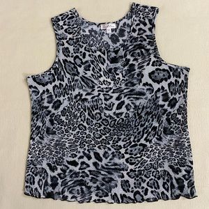 Traditions animal print top